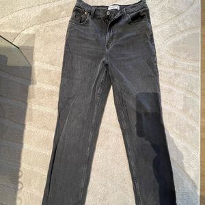 Abercrombie 90s straight ultra high rise jean